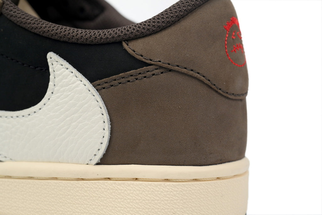 Air Jordan 1 Low x Travis Scott Mocha Brown