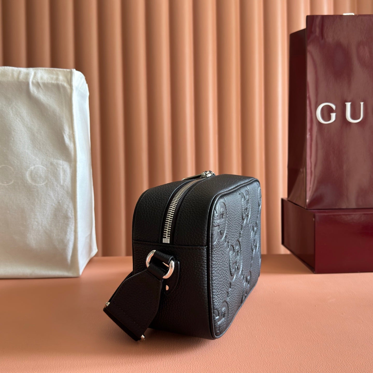 Gucci Jumbo GG Camera Bag