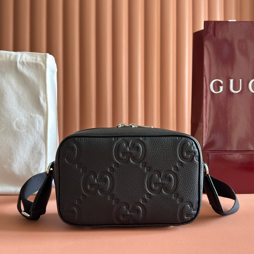Gucci Jumbo GG Kameratasche