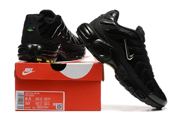Nike Air Max Plus "TN" Black/Volt