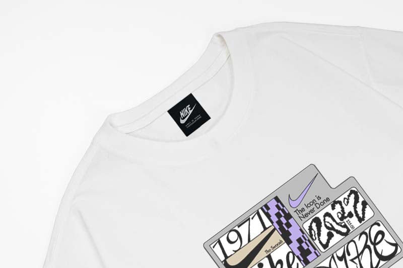 Nike Grafik-T-Shirt GO Swoosh Serie