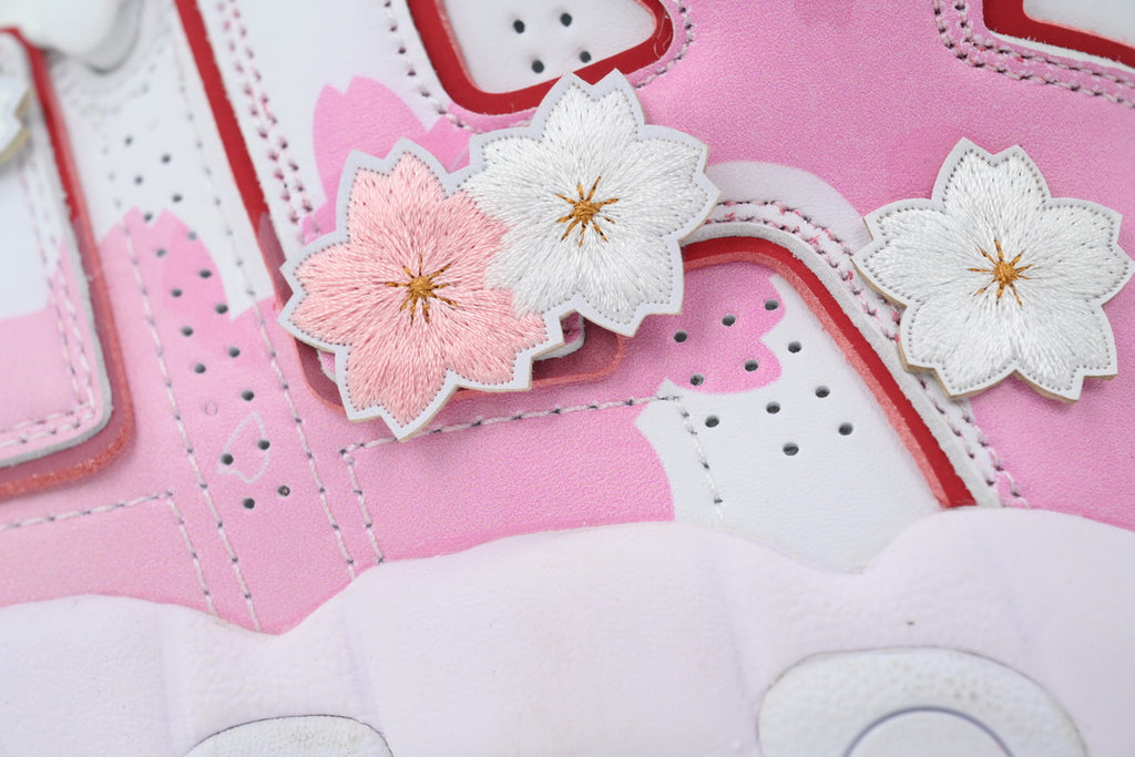 Air More Uptempo "Sakura