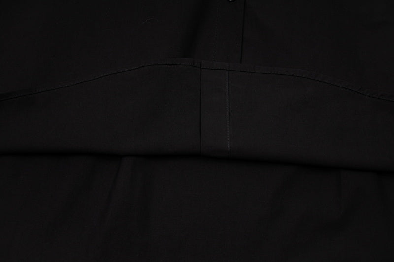 Nike Sportswear Kurzarmhemd mit Knopfleiste.