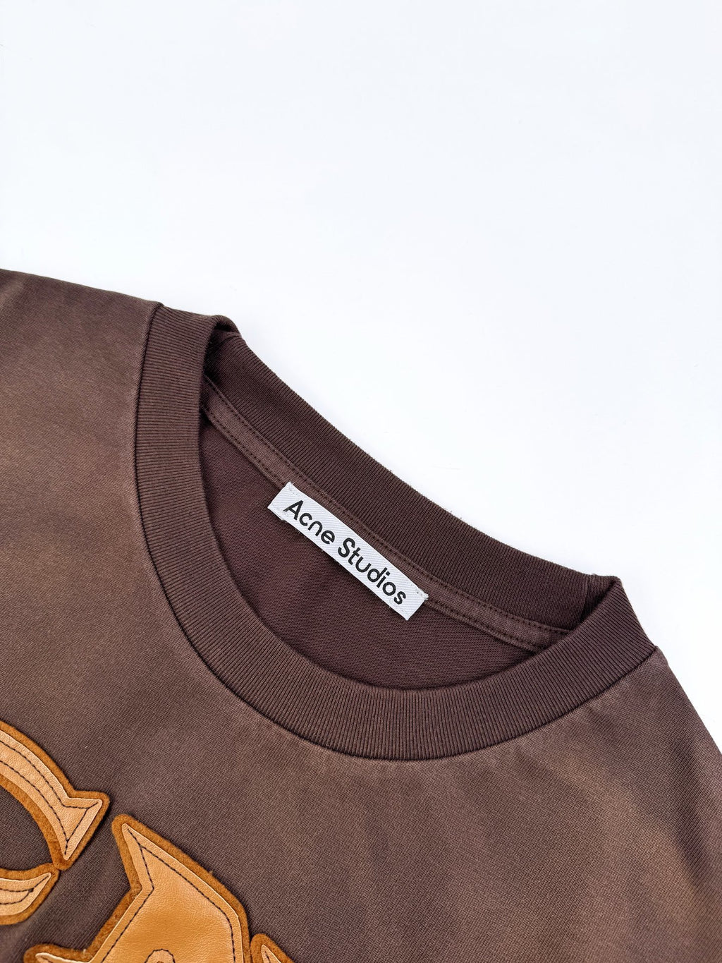 Acne Studios "ACNE GYM" T-Shirt - Brown