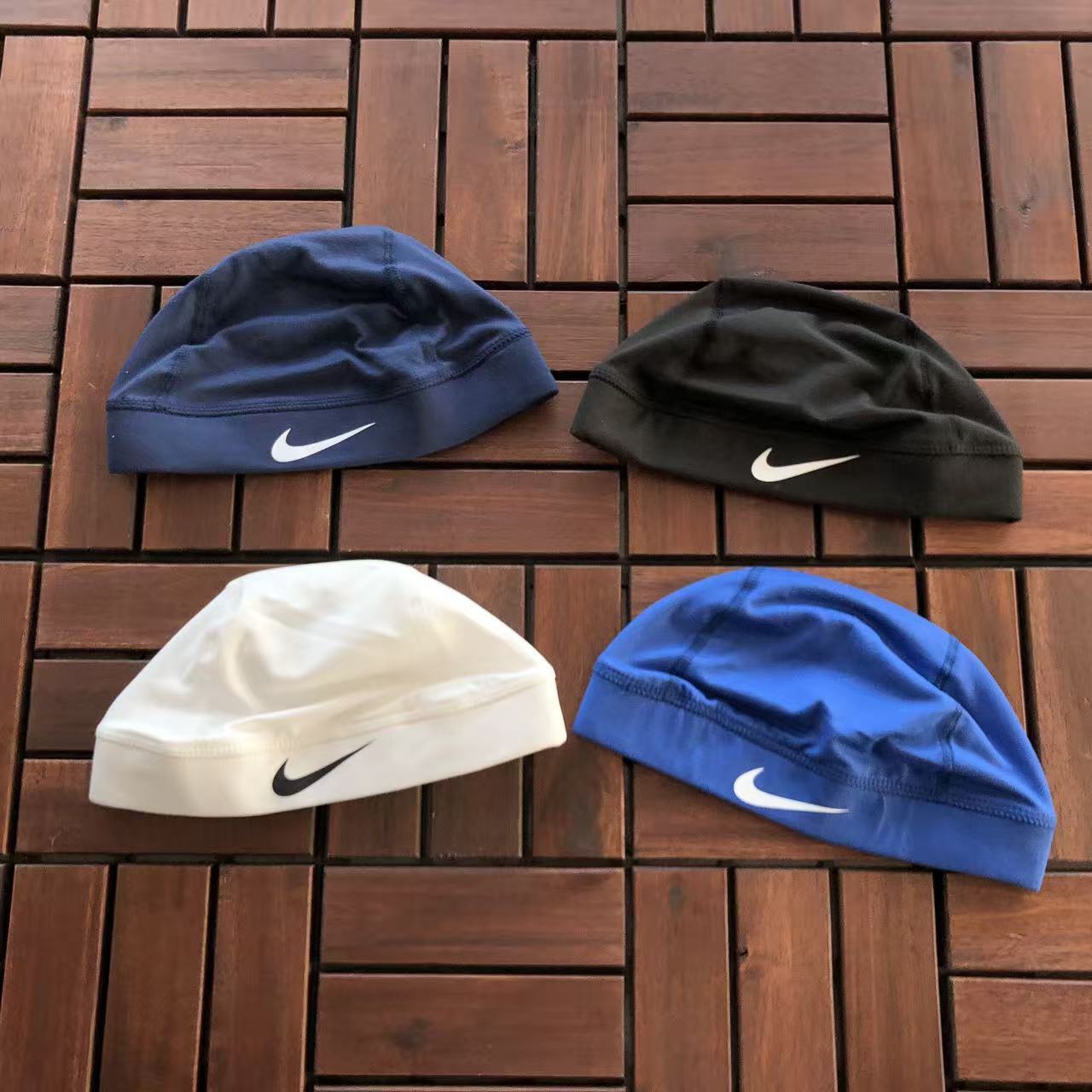 Nike Dri-FIT Skull Cap / Beanie Liner