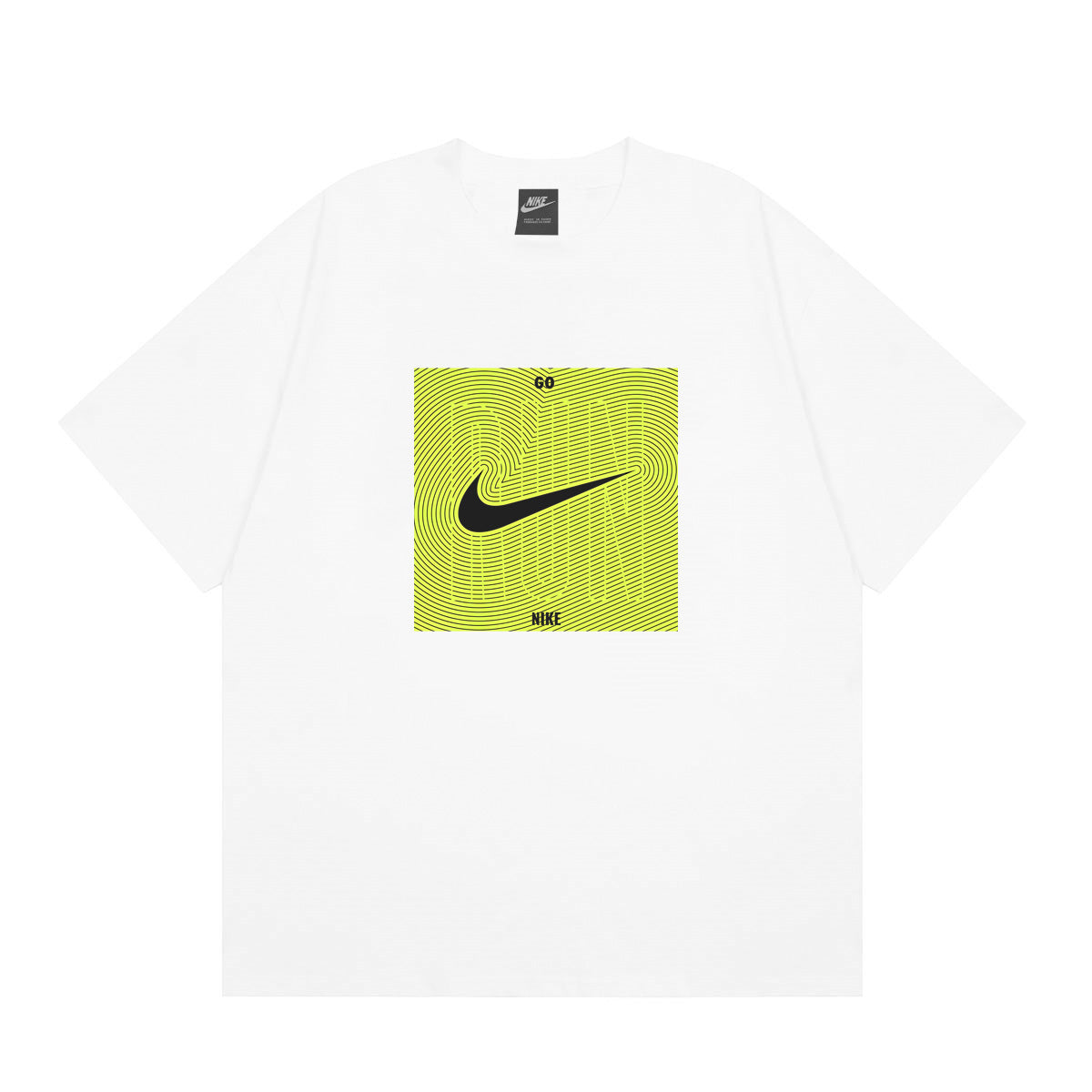 Nike T-Shirt mit Grafik +Go Swoosh