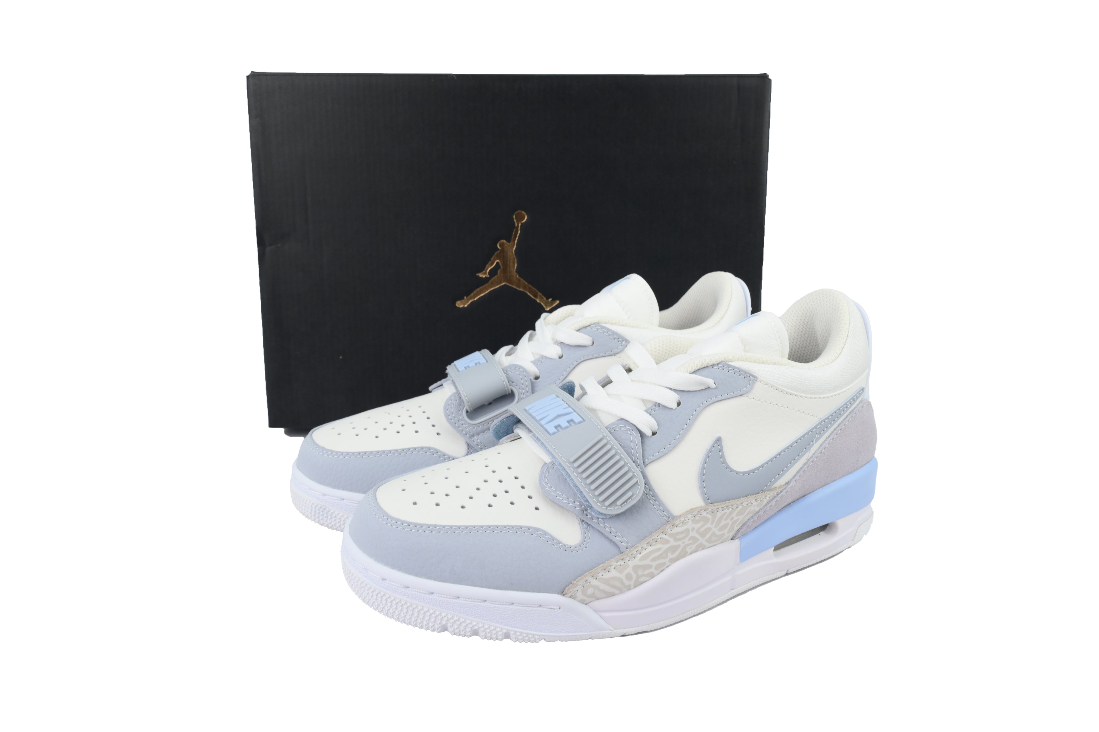 Jordan Legacy 312 Low Hydrogen Blue/Football Grey white/grey/blue pastel