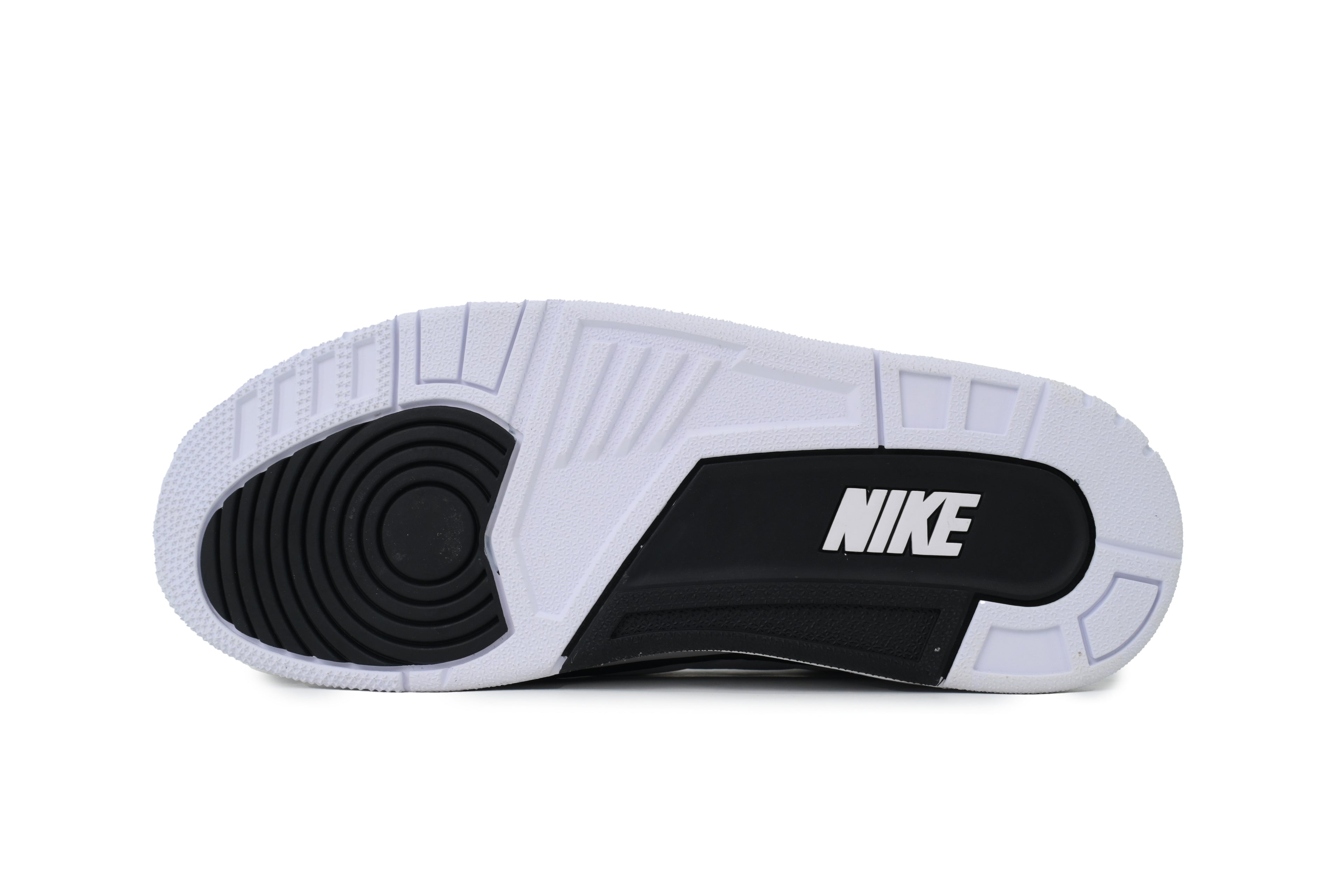 Air Jordan 3 x Fragment Design "White/Black