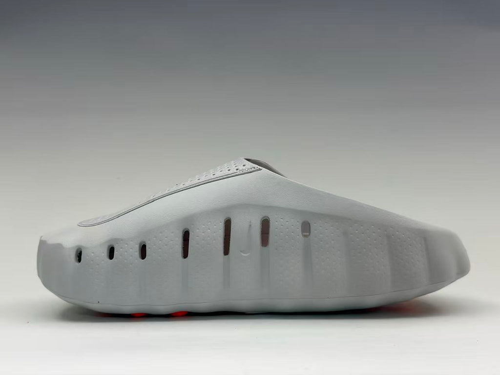 Nike MIND slides 001