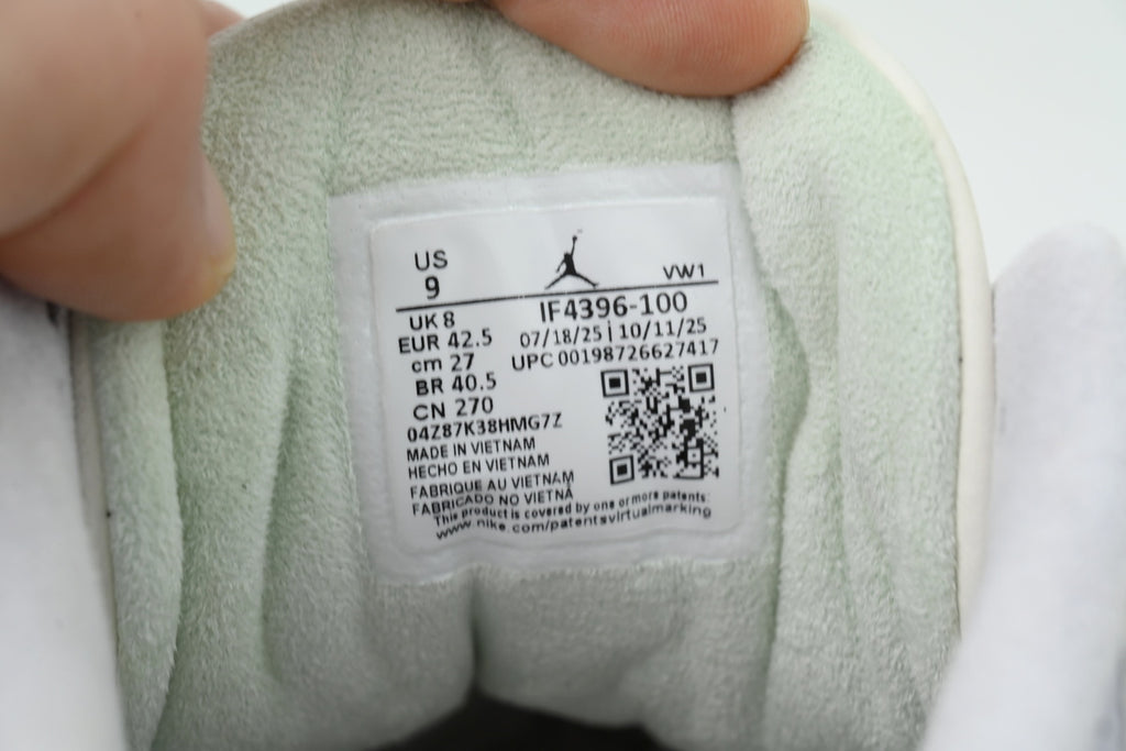 Air Jordan 3 "Easter" 2025