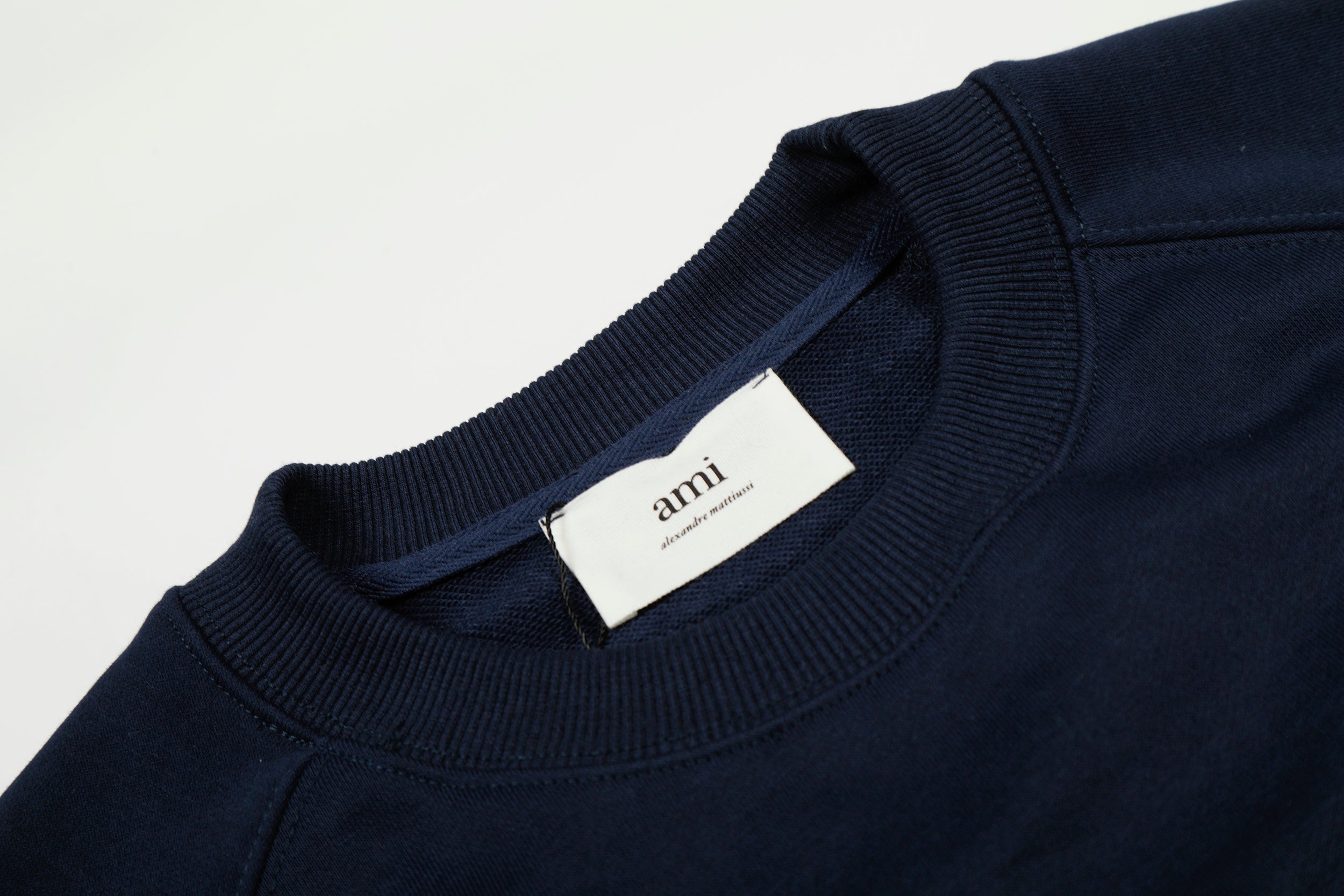 AMI Paris Ami de Coeur V-Neck Cardigan Unisex