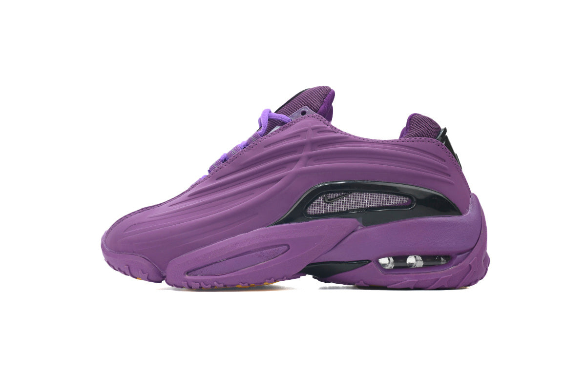 Nike Hot Step 2 x Drake NOCTA Schwarzer Fersenclip, violettes Obermaterial
