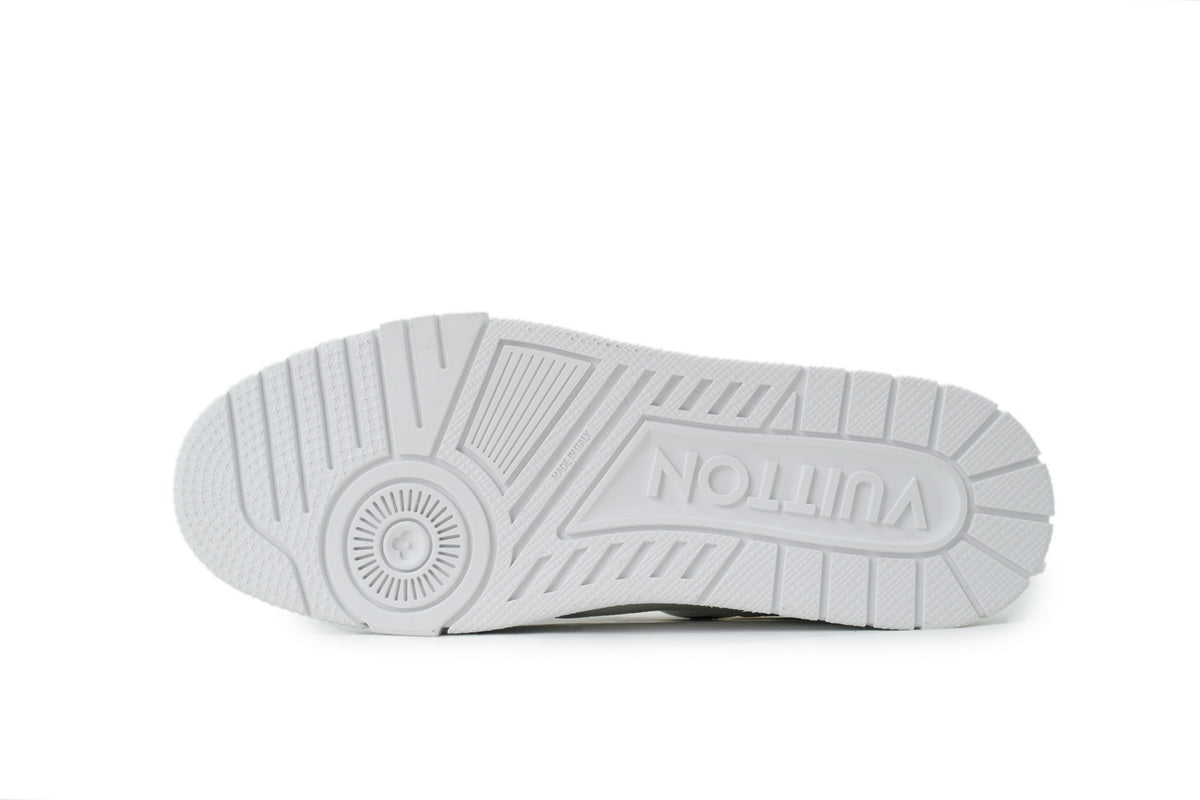 Louis Vuitton Trainer White Leather