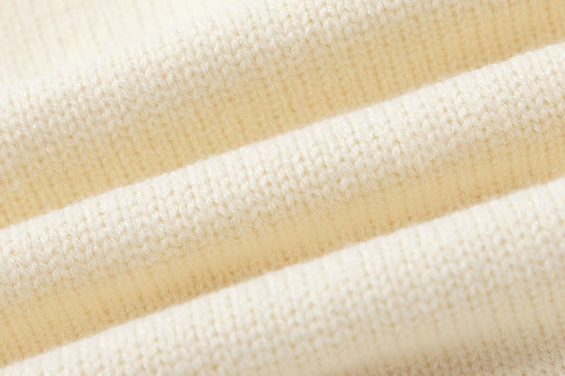 AMI Paris Ami de Coeur V-Neck Cardigan Unisex