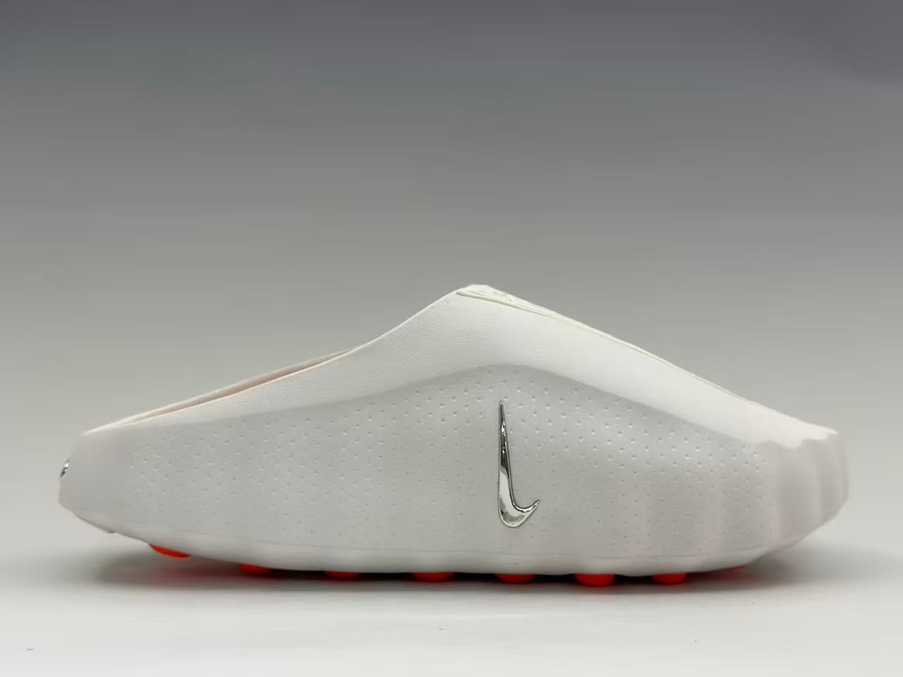 Nike mind slides 001